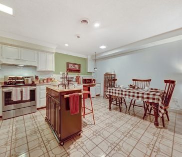 353 Russfield Drive property image - 20