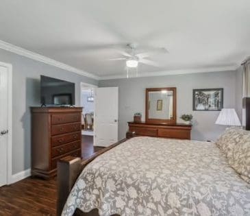 7049 Hunters Trail property image - 21