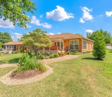 7049 Hunters Trail property image - 39