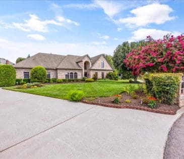 821 McGuffeys Drive property image - 2