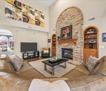 821 McGuffeys Drive property image - 7