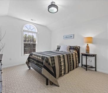 821 McGuffeys Drive property image - 31