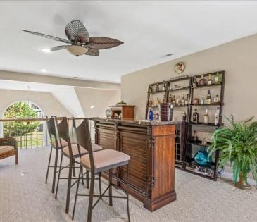 821 McGuffeys Drive property image - 32