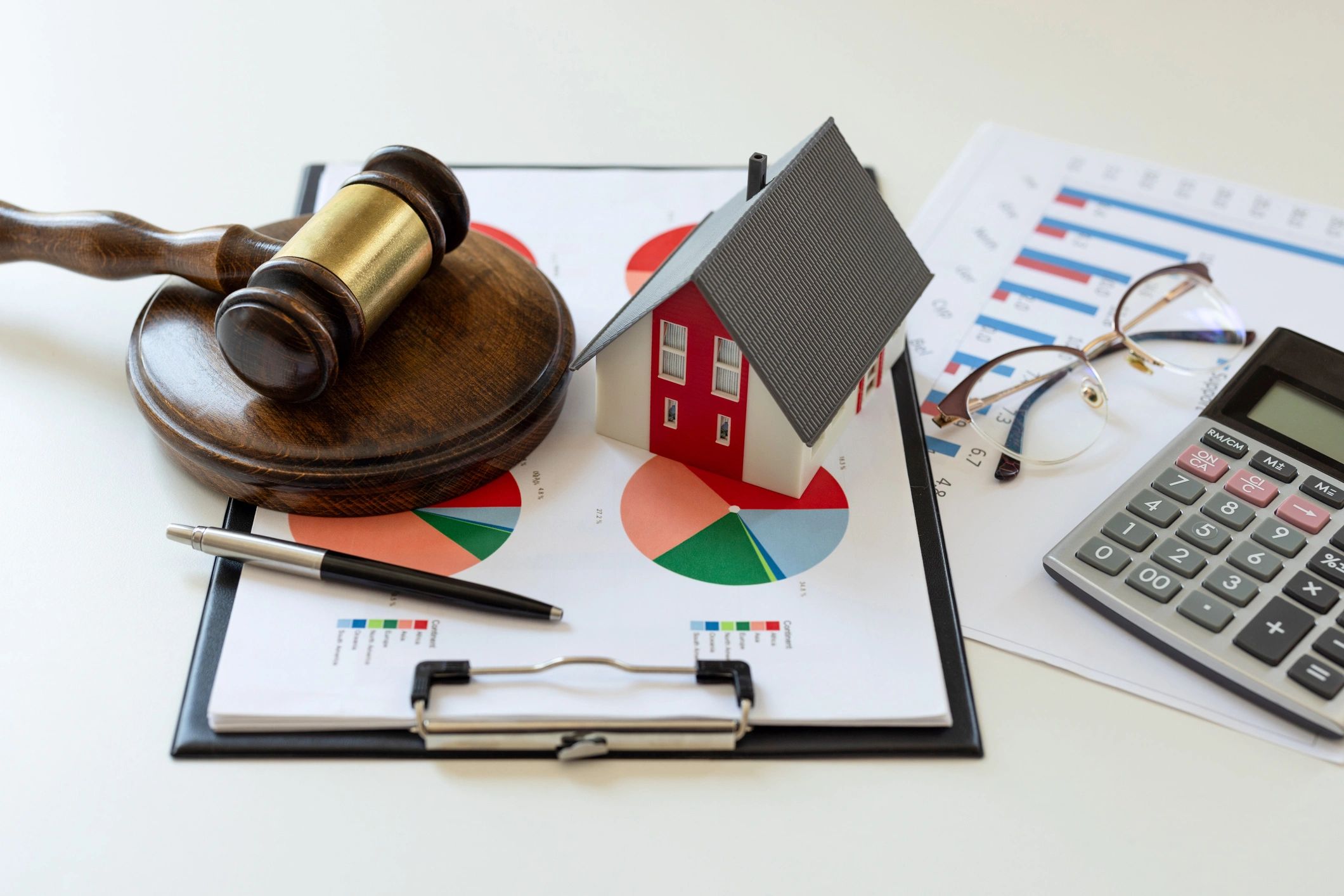 real estate auction